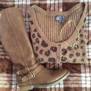 ⚠️Low-Ball Sale⚠️ American Eagle Leopard Cardigan
